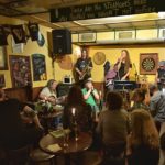 Irish pub musicians