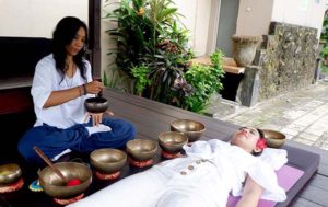 healing with Tibetan bowls