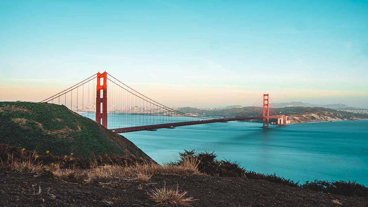 Golden Gate Bridge over San Francisco Bay, captured during daylight